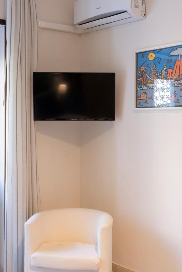 Room 66 那不勒斯 外观 照片